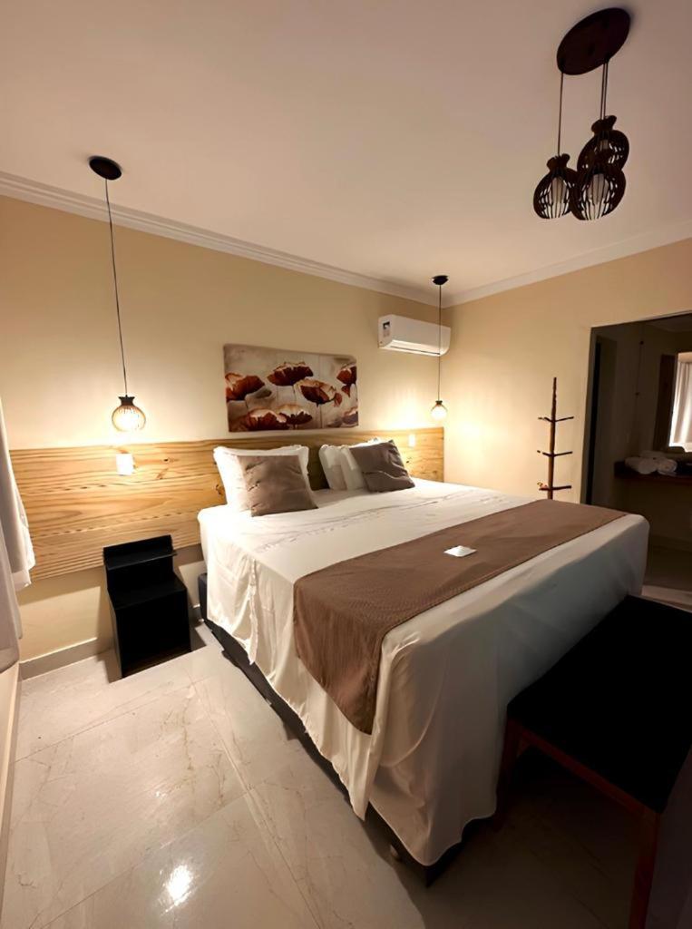 Inn Zena - Frente Ao Mar - Pe Na Areia 2*